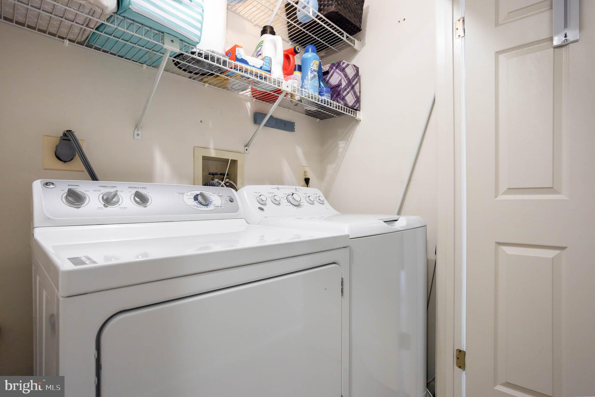 CONSTANT FRIENDSHIP - Residential