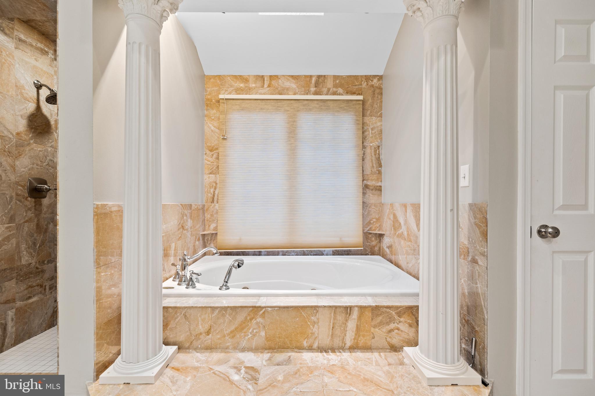 FOXHALL FARM - Residential