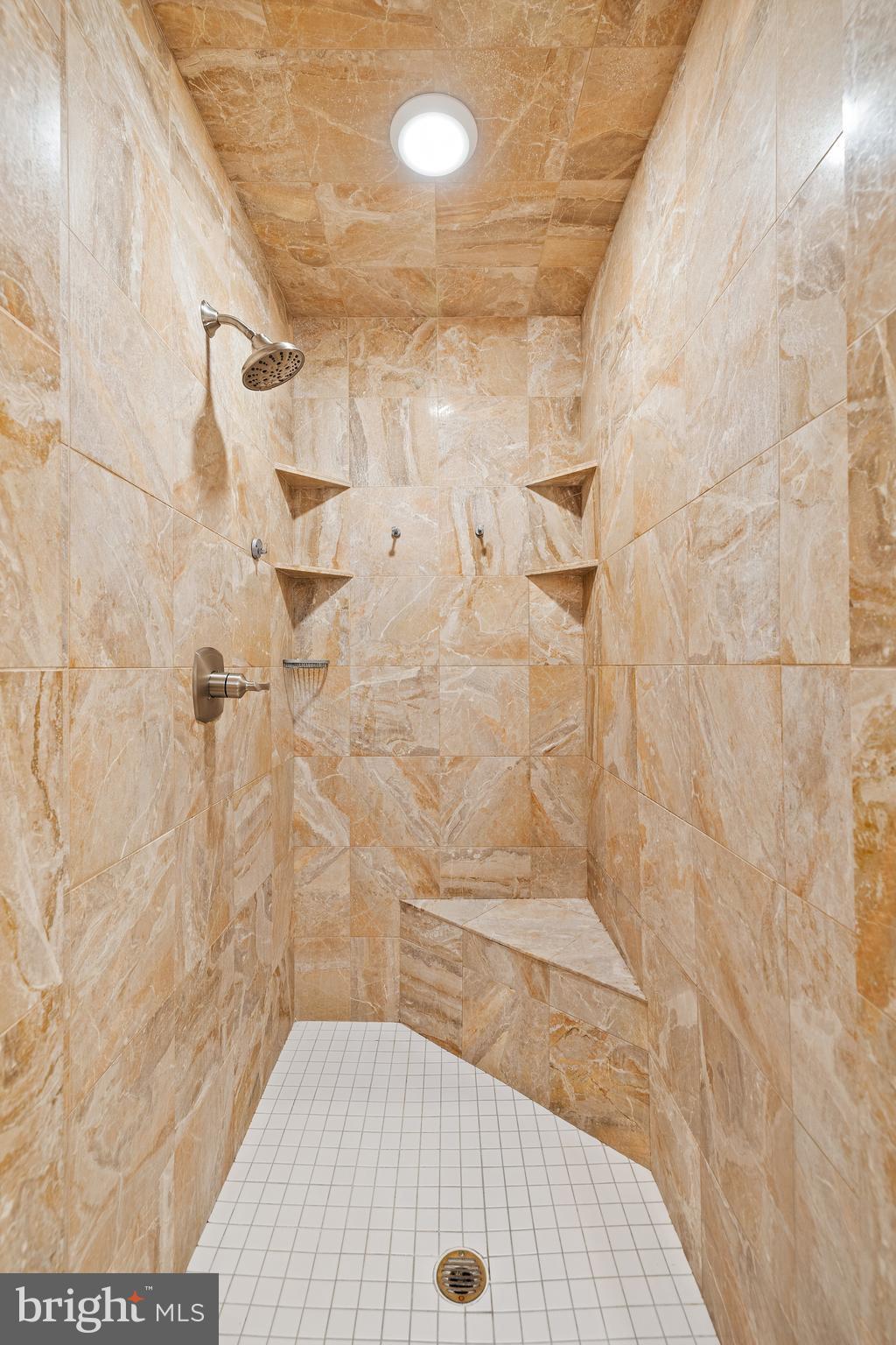 FOXHALL FARM - Residential