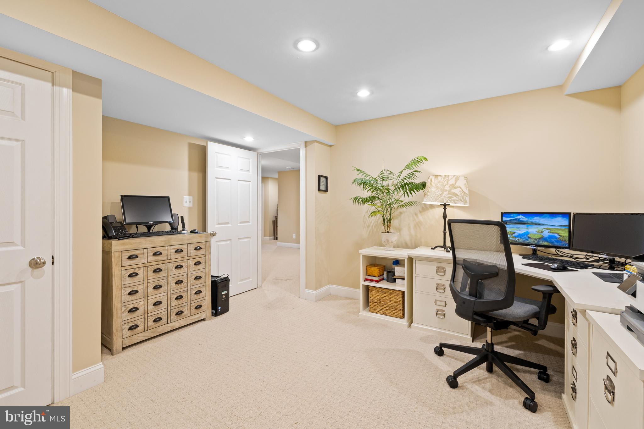 FOXHALL FARM - Residential