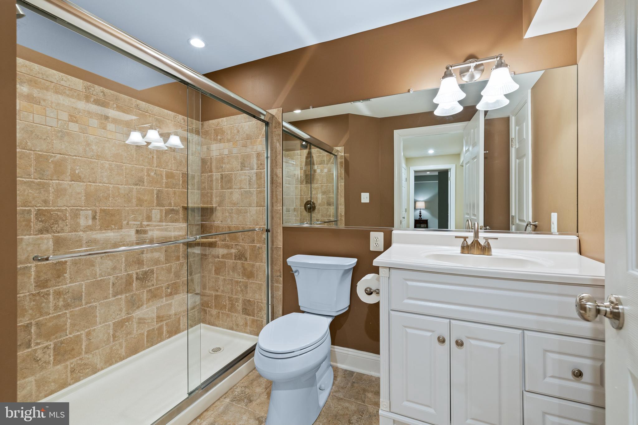 FOXHALL FARM - Residential