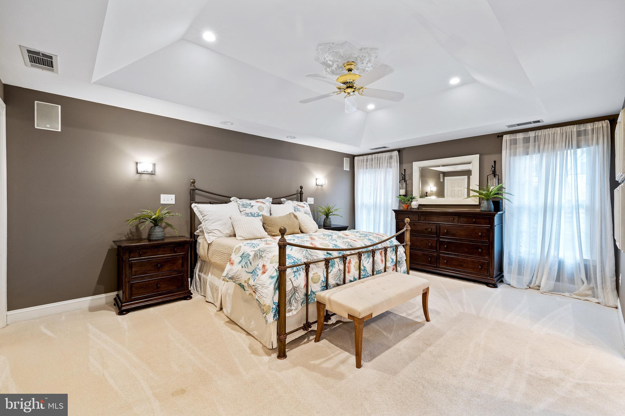 FOXHALL FARM - Residential