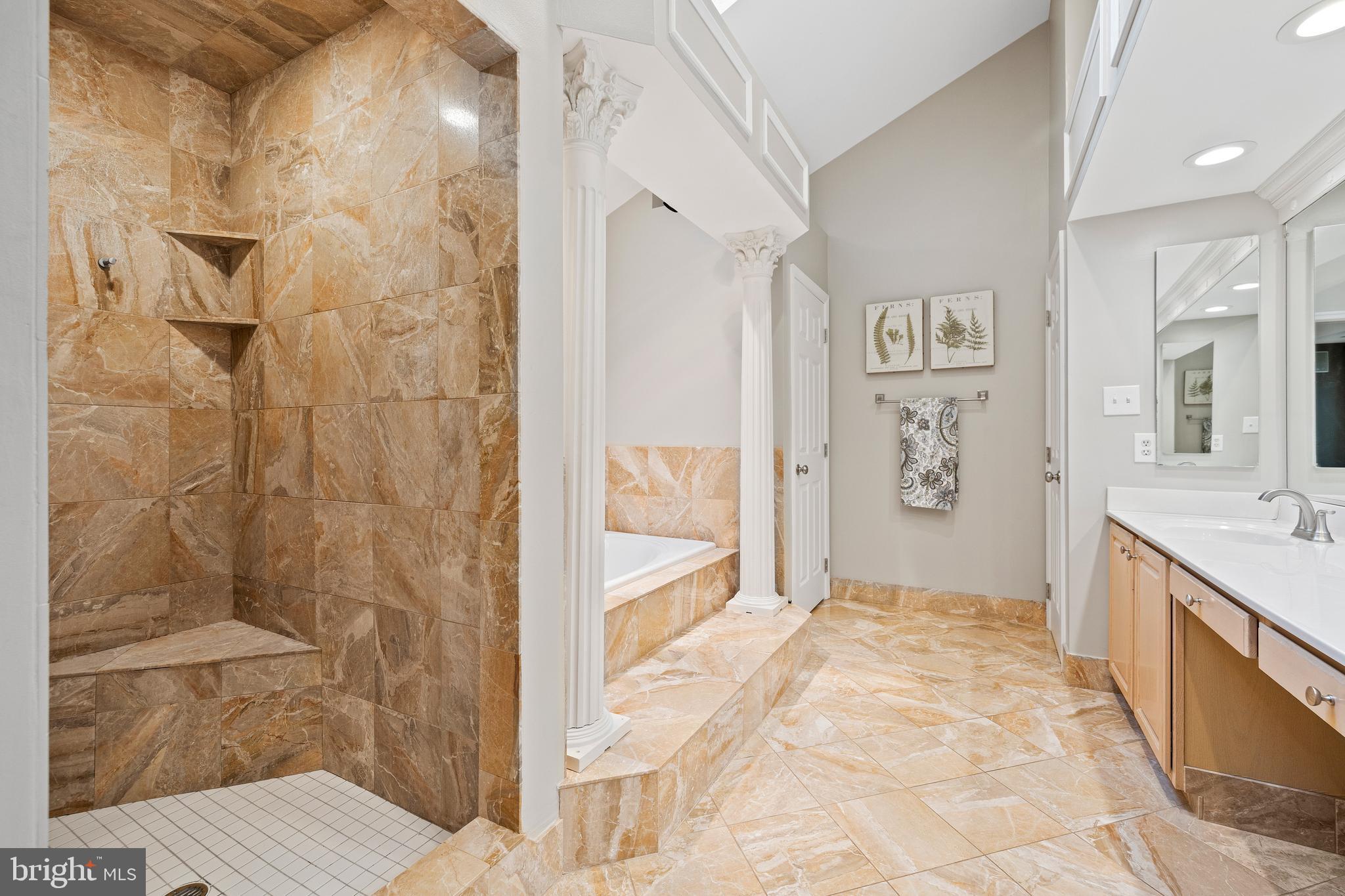 FOXHALL FARM - Residential