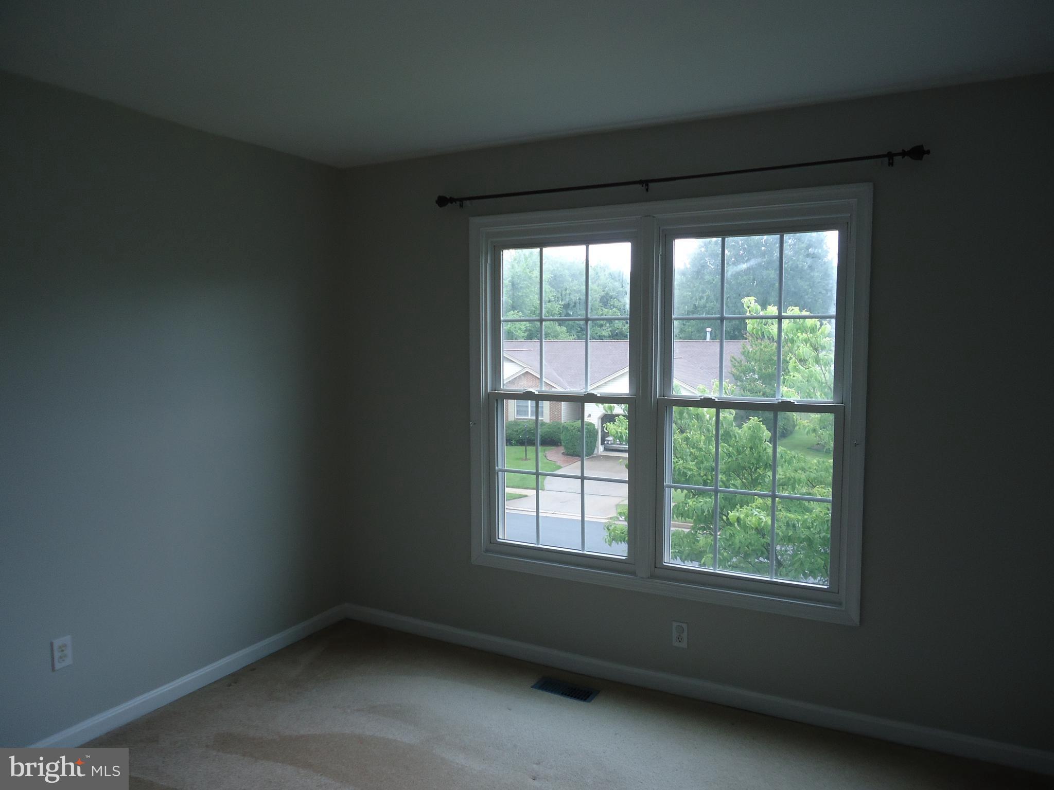 ARMFIELD FARMS - Residential Lease