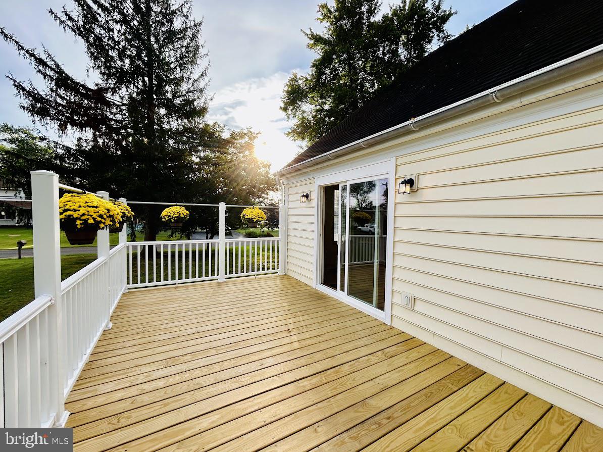 ELMWOOD TERR - Residential