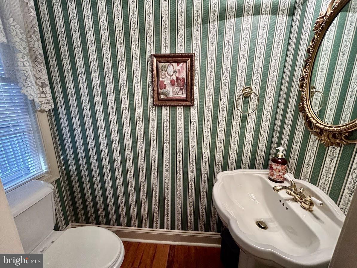 ELMWOOD TERR - Residential