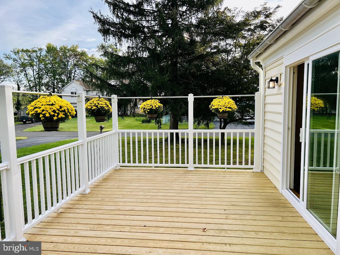 ELMWOOD TERR - Residential