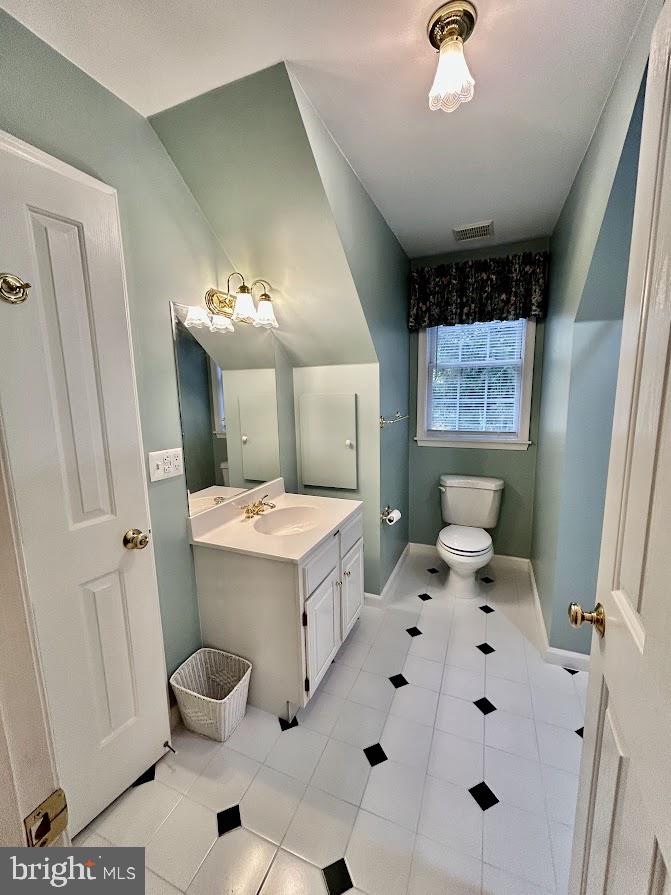 ELMWOOD TERR - Residential