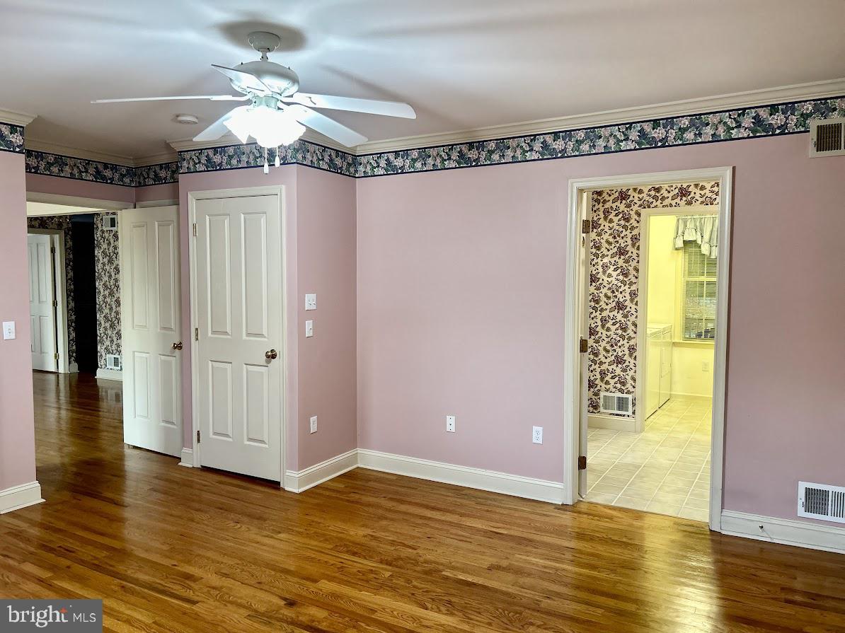 ELMWOOD TERR - Residential