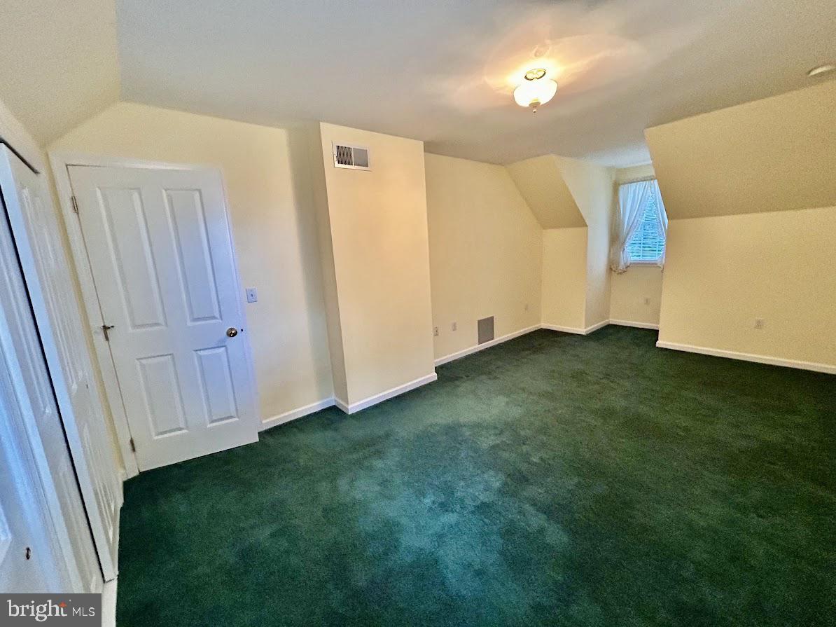 ELMWOOD TERR - Residential