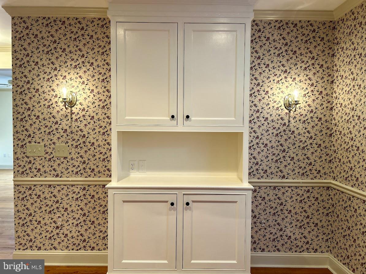 ELMWOOD TERR - Residential