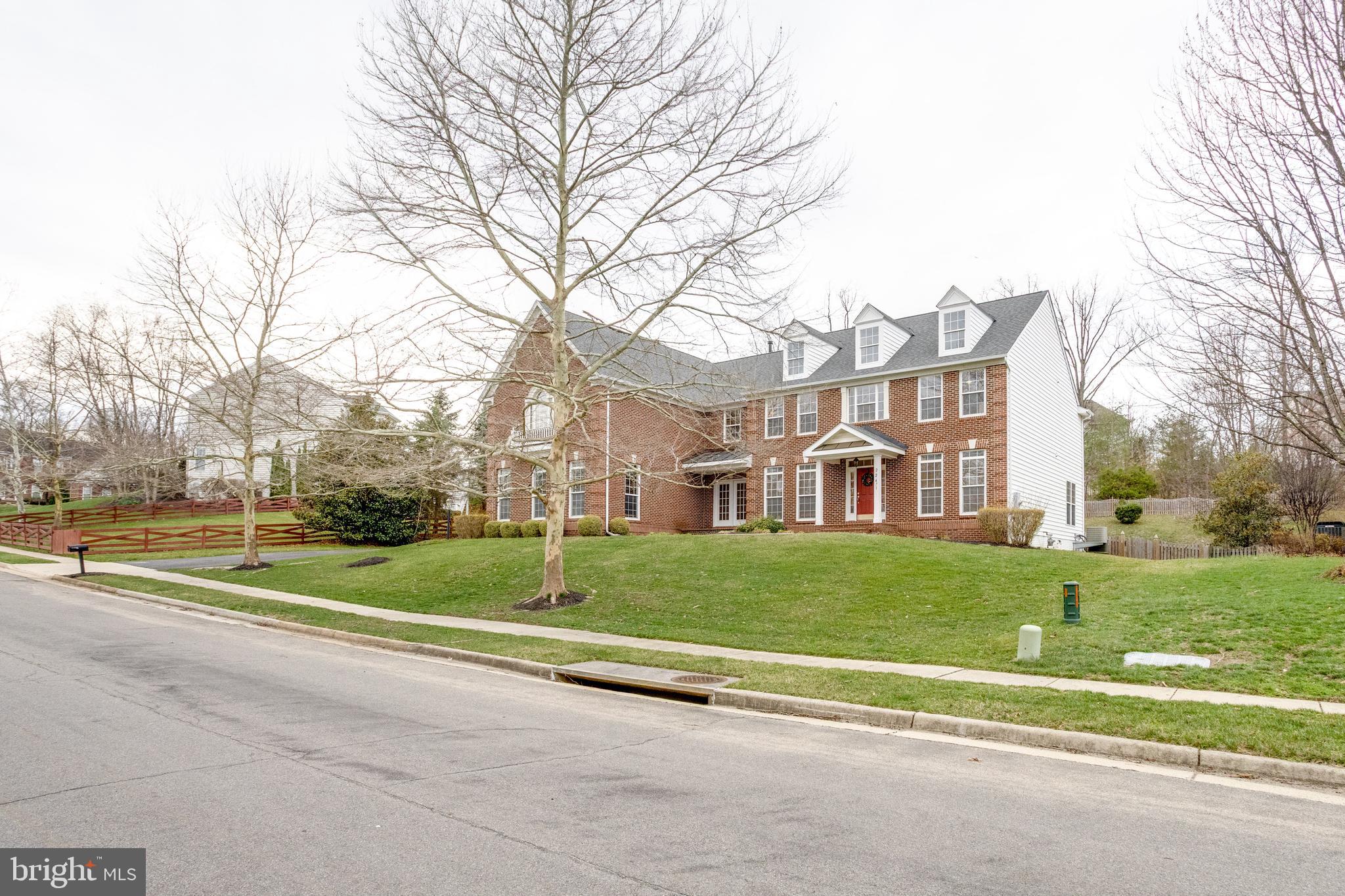 THE ESTATES OF FOREST RI - Residential