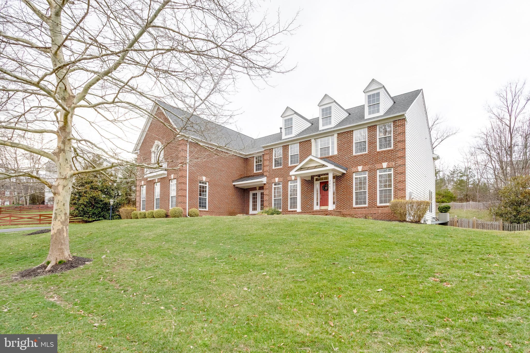 THE ESTATES OF FOREST RI - Residential