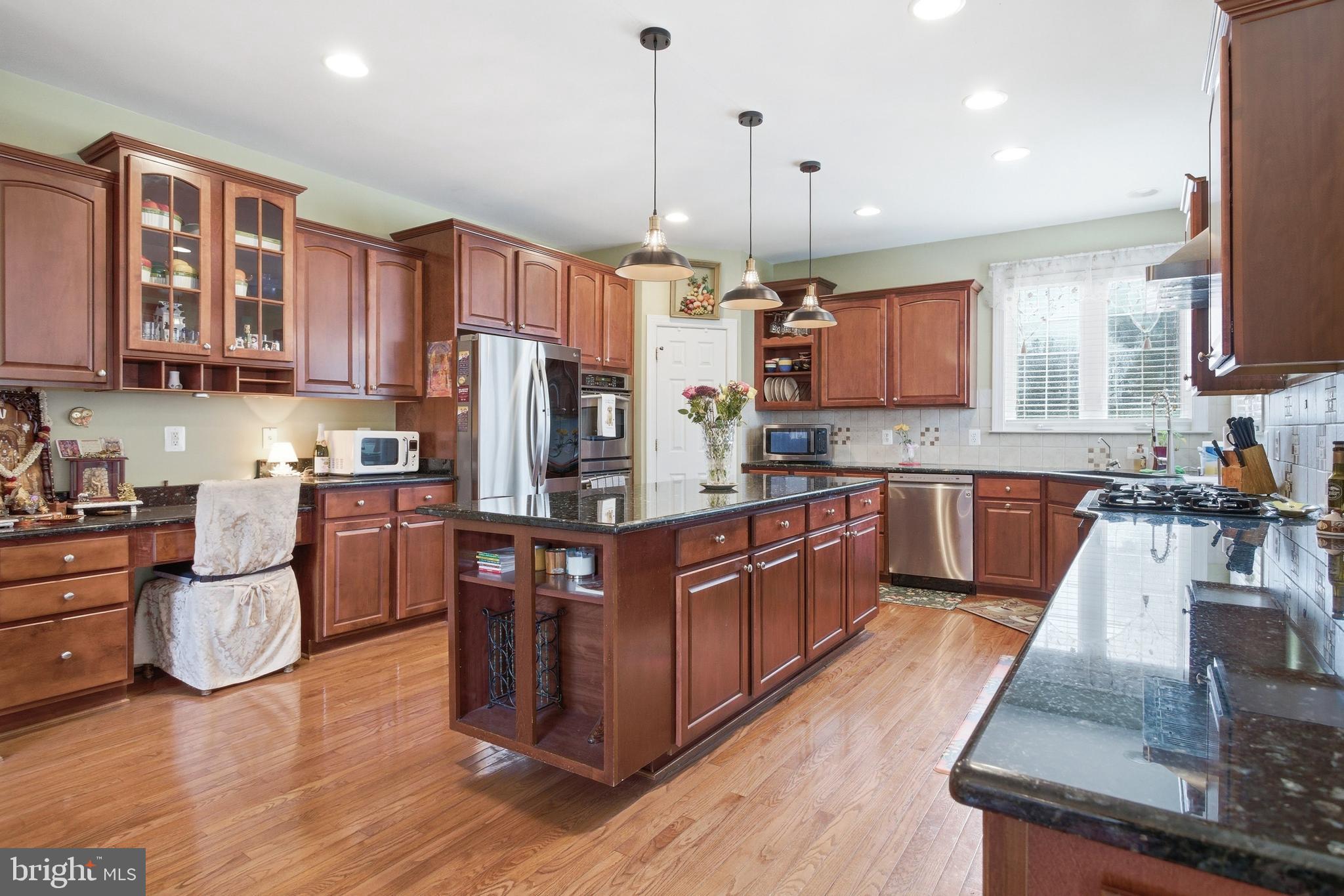 THE ESTATES OF FOREST RI - Residential