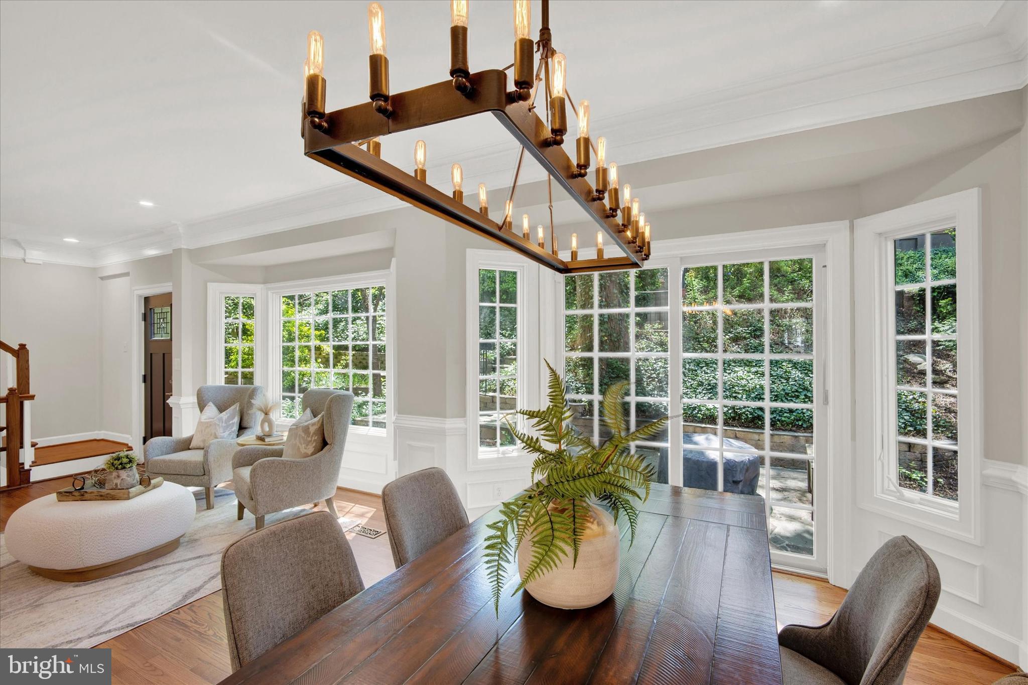 MAYWOOD - Residential