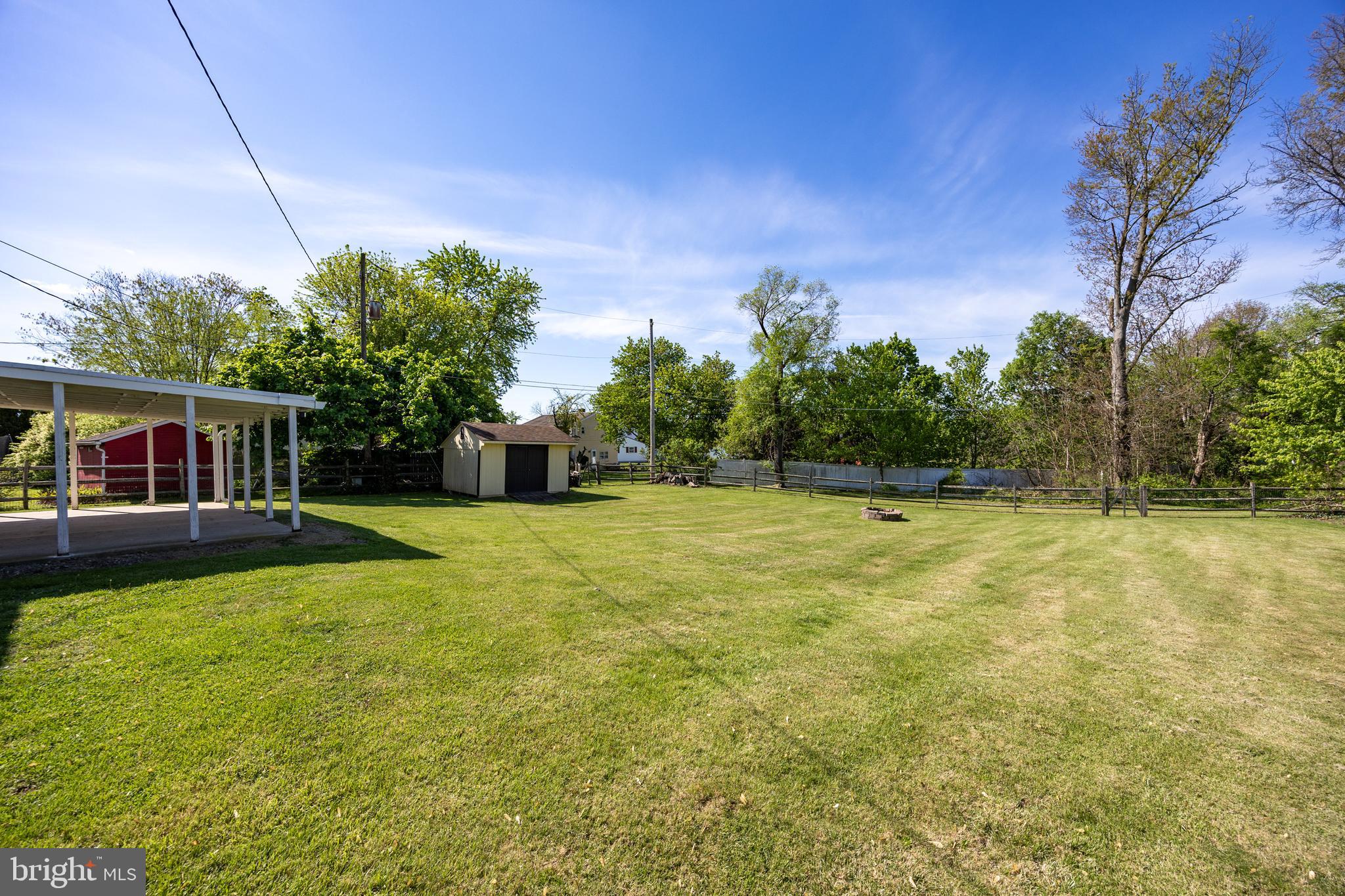 AMITY GARDENS - Residential