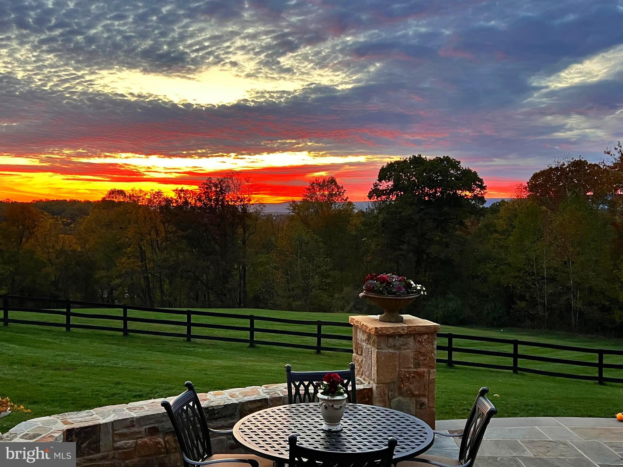 PHILOMONT - Residential