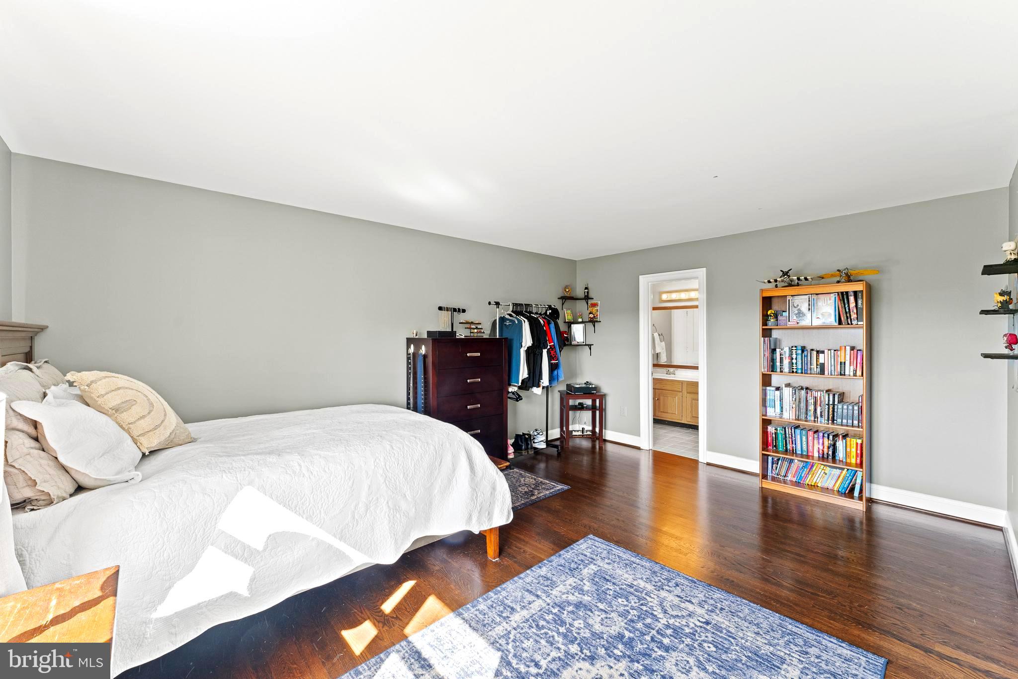 PHILOMONT - Residential