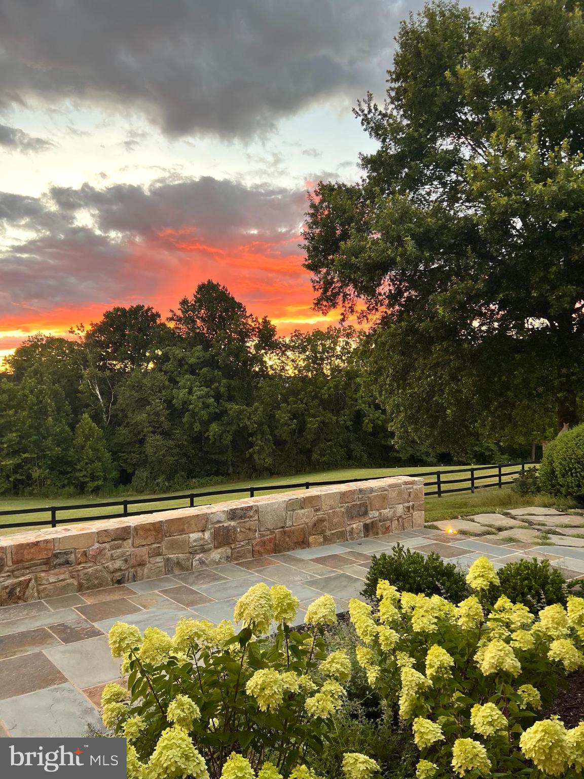 PHILOMONT - Residential