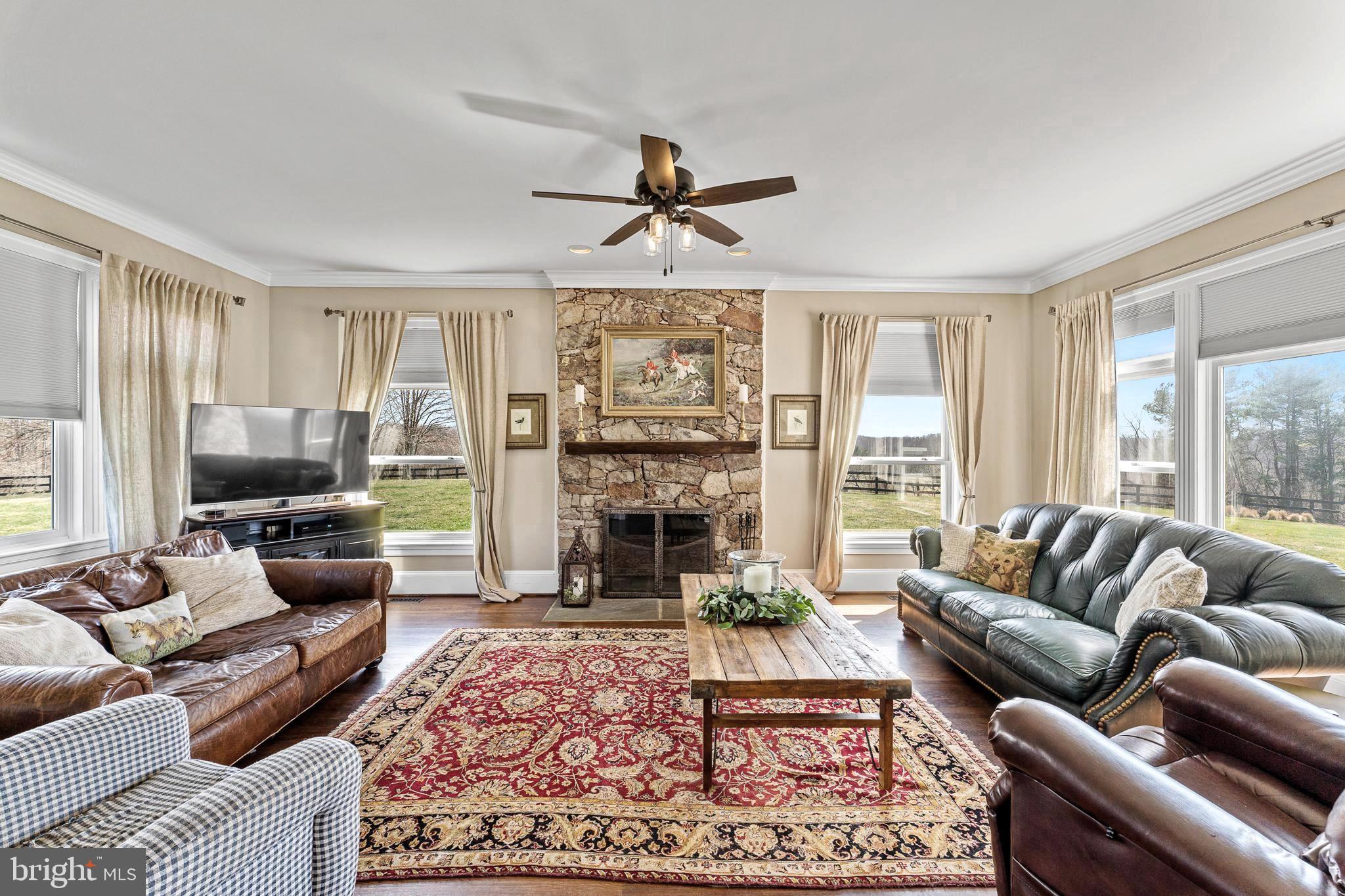 PHILOMONT - Residential