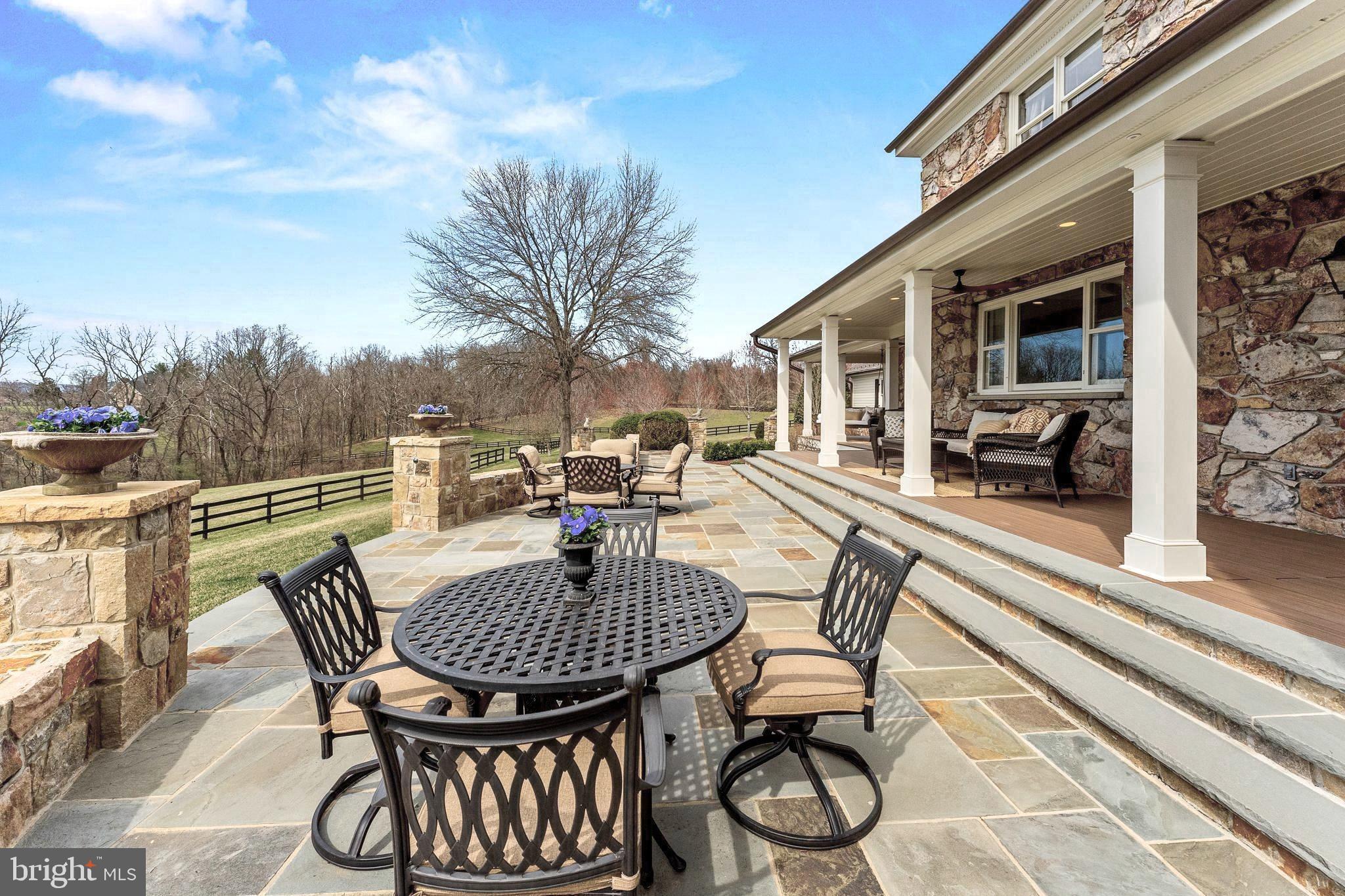 PHILOMONT - Residential