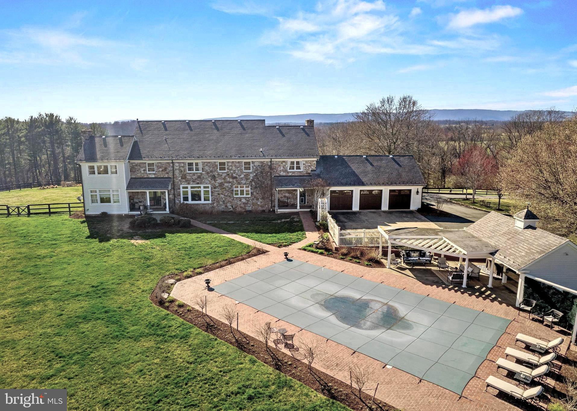 PHILOMONT - Residential