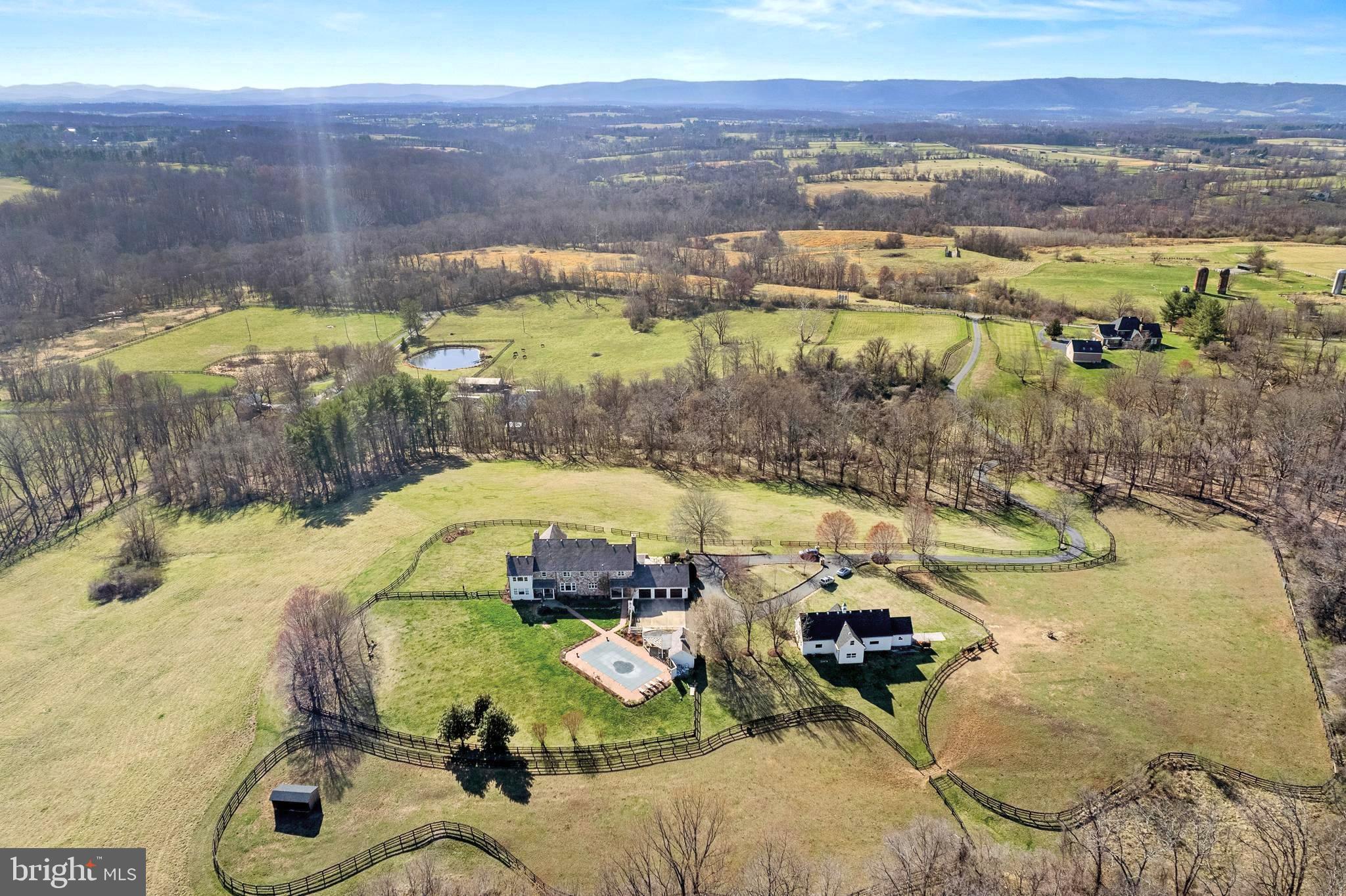 PHILOMONT - Residential