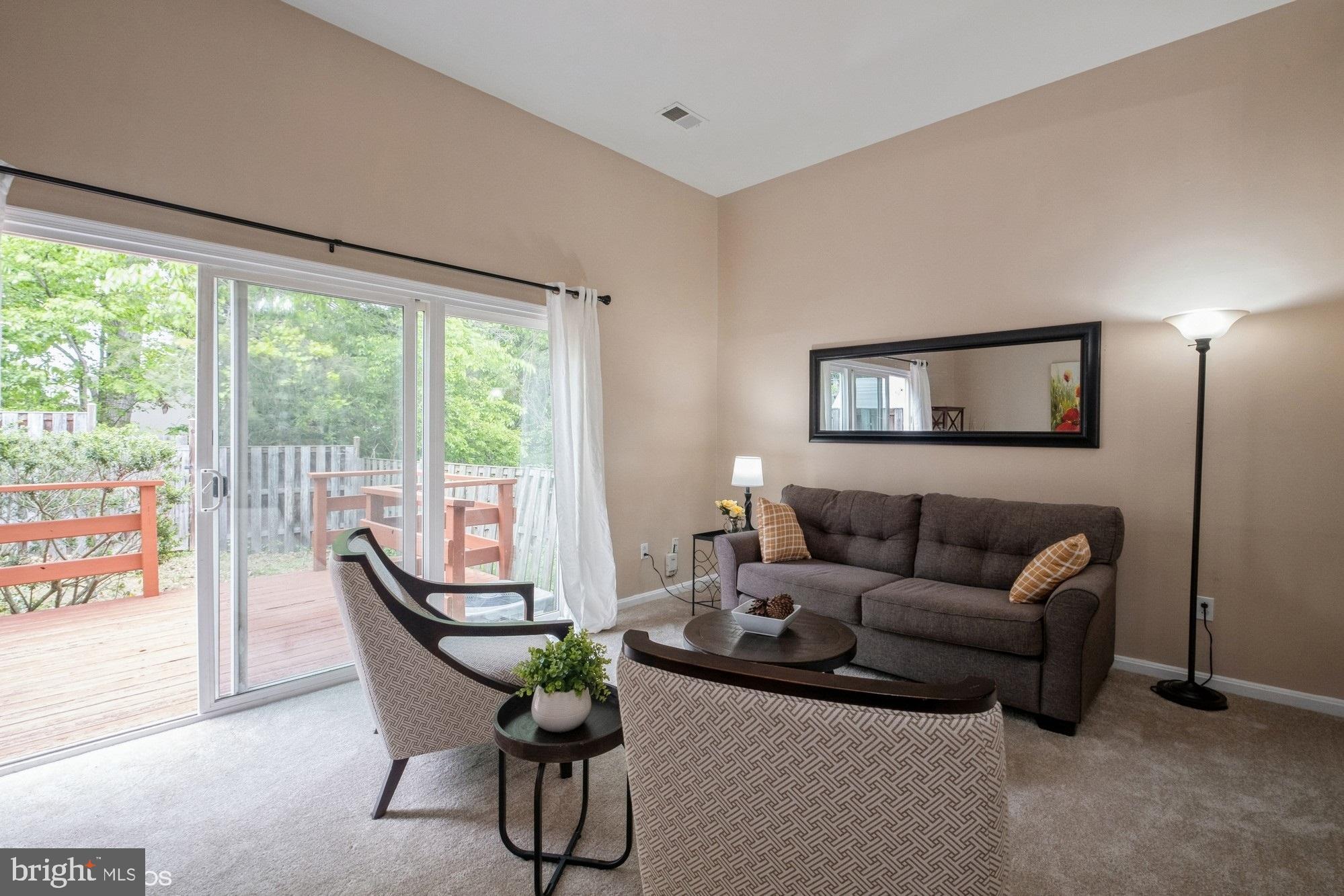 THOUSAND OAKS - Residential