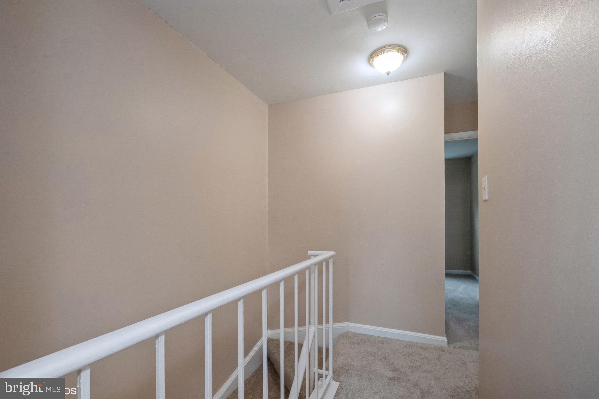 THOUSAND OAKS - Residential