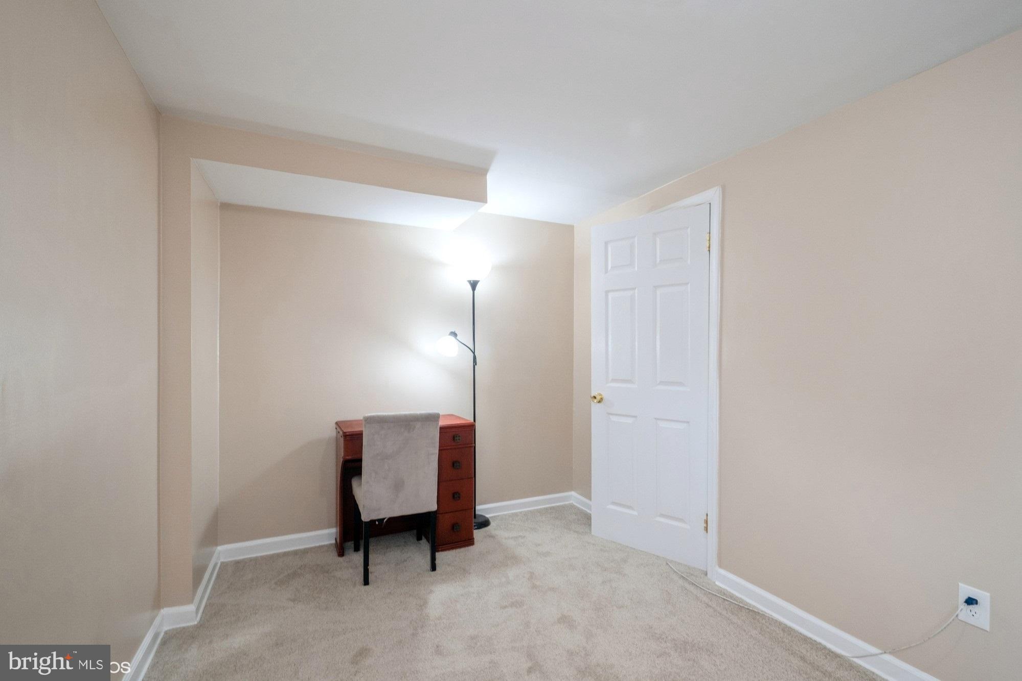 THOUSAND OAKS - Residential