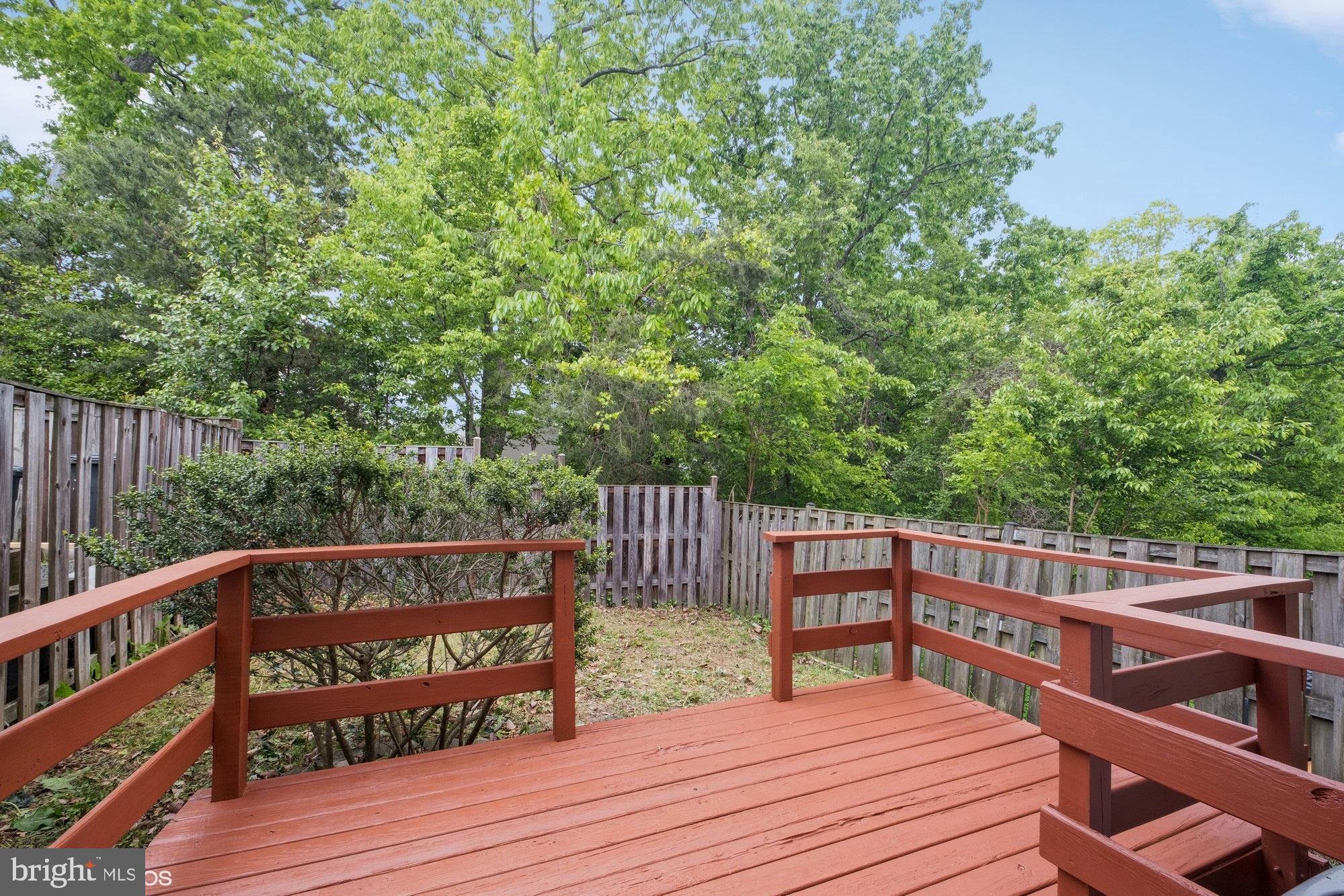 THOUSAND OAKS - Residential