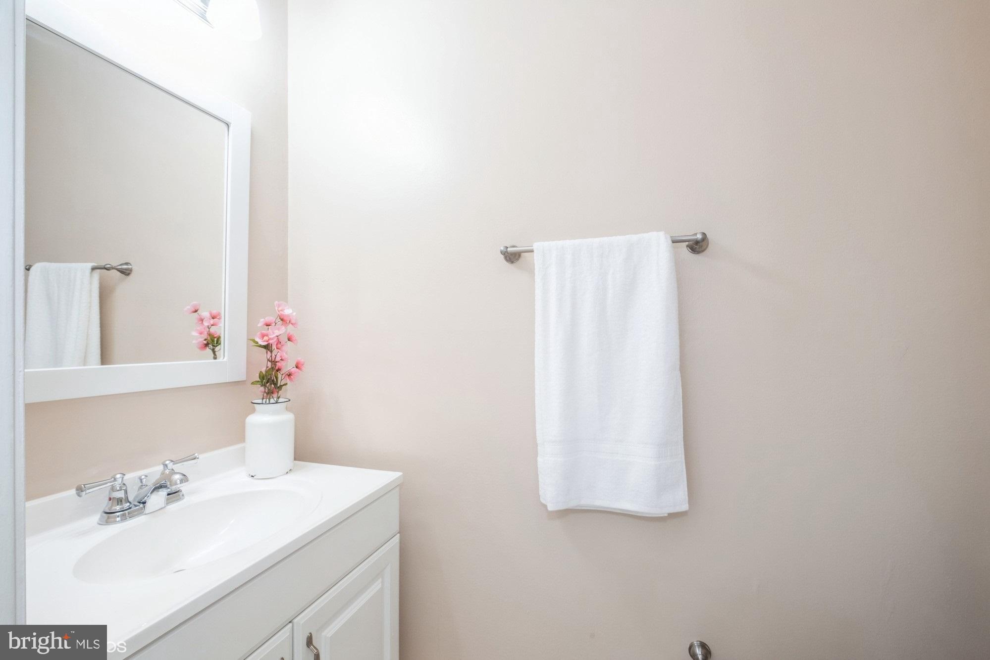 THOUSAND OAKS - Residential