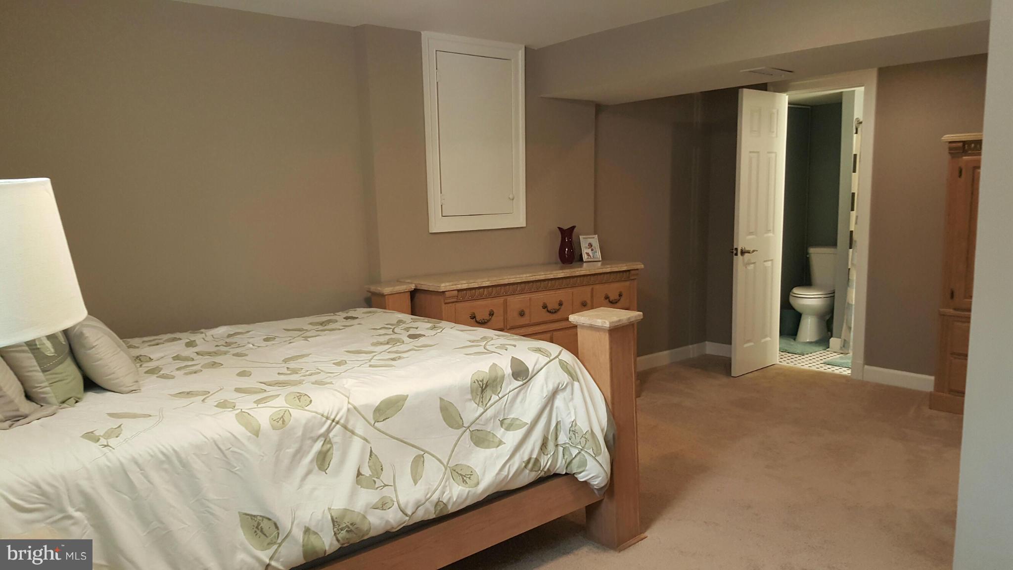 BROOKHAVEN - Residential