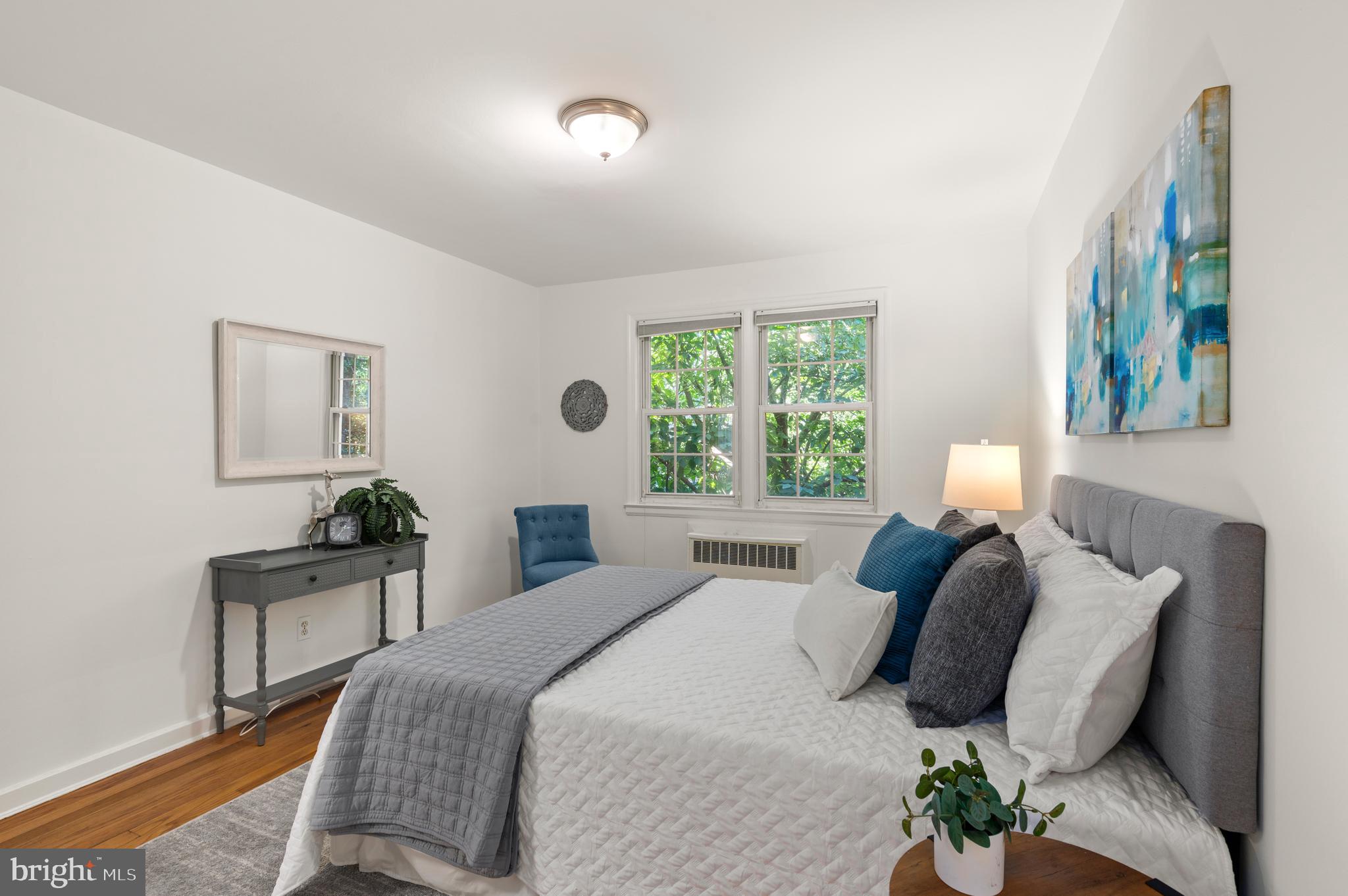 ROCK CREEK VILLAGE CONDOMINIUMS - Residential