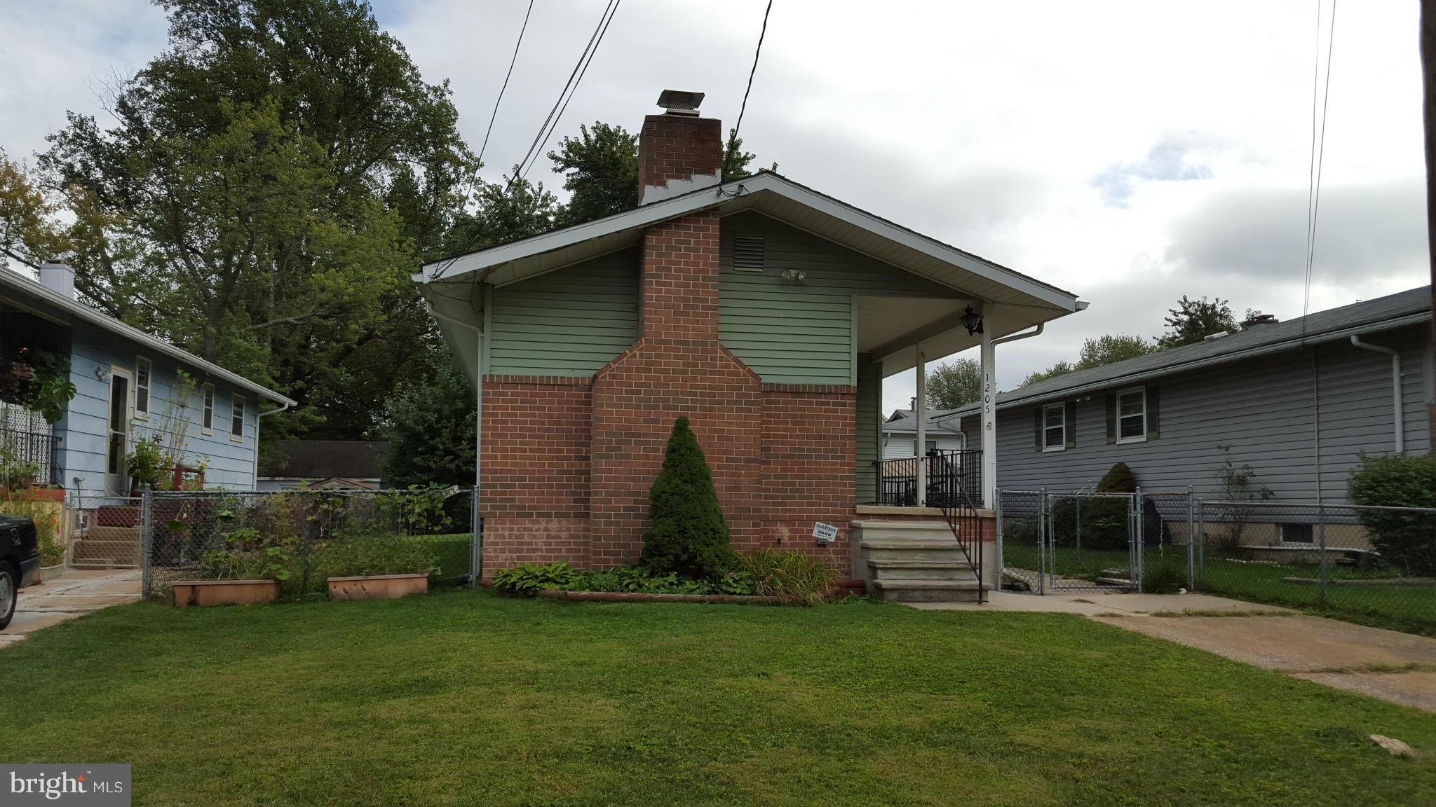 CATONSVILLE MANOR - Residential