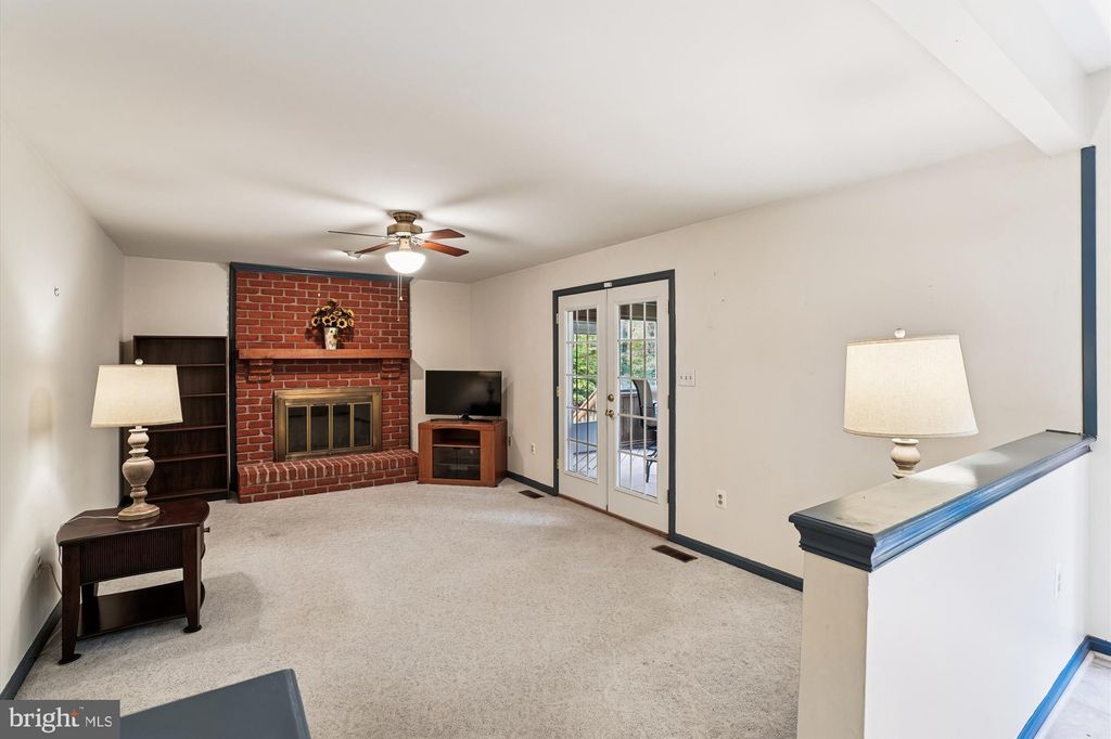 Photo of 12650 Landview Drive, MANASSAS, VA 20112 (MLS # VAPW2107176)
