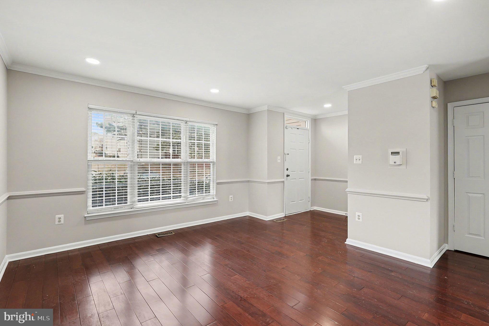 2003 PADDLE BOAT LANE