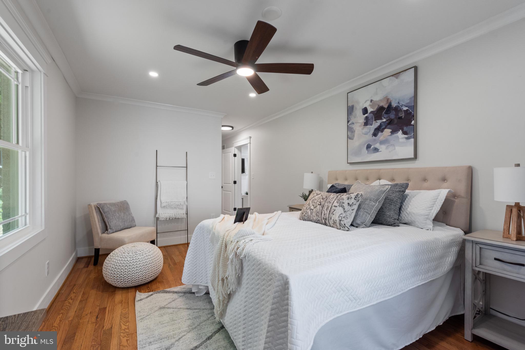 SOUTHLAND HILLS - Residential