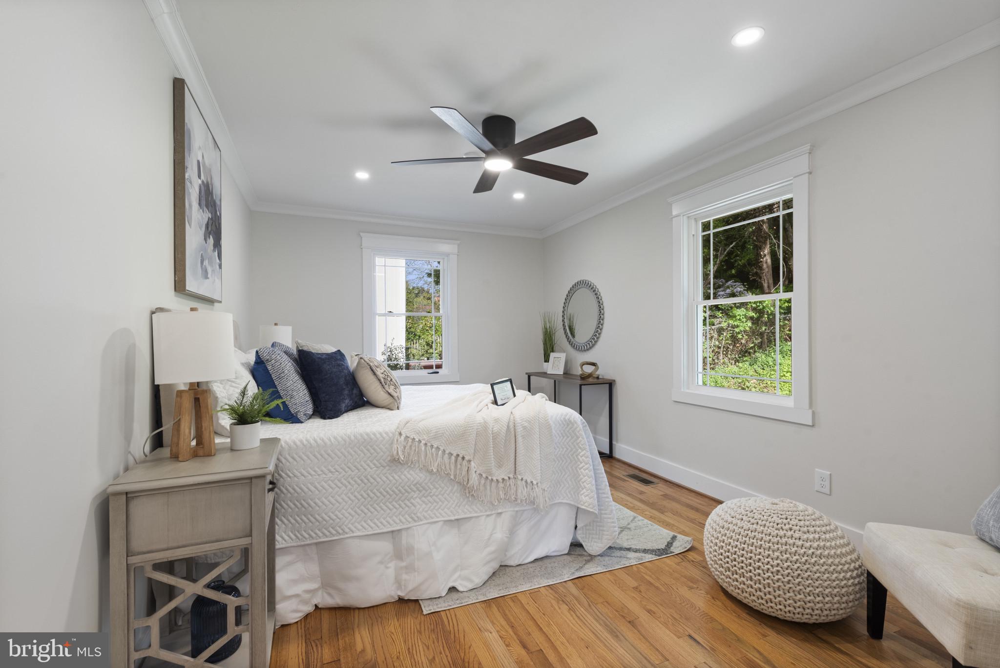 SOUTHLAND HILLS - Residential