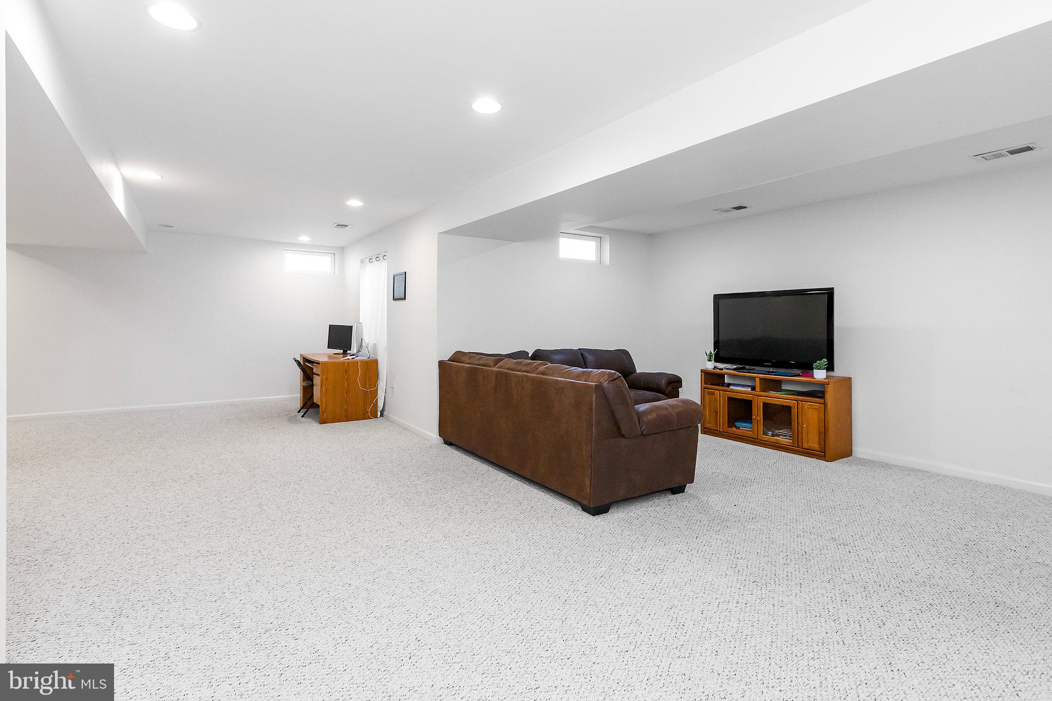 MADDEX FARM - Residential