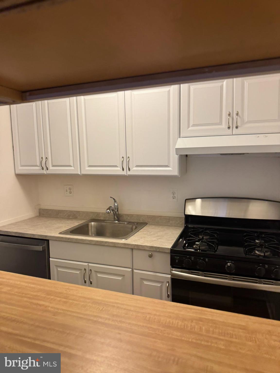 HUNTINGTON CLUB - Residential