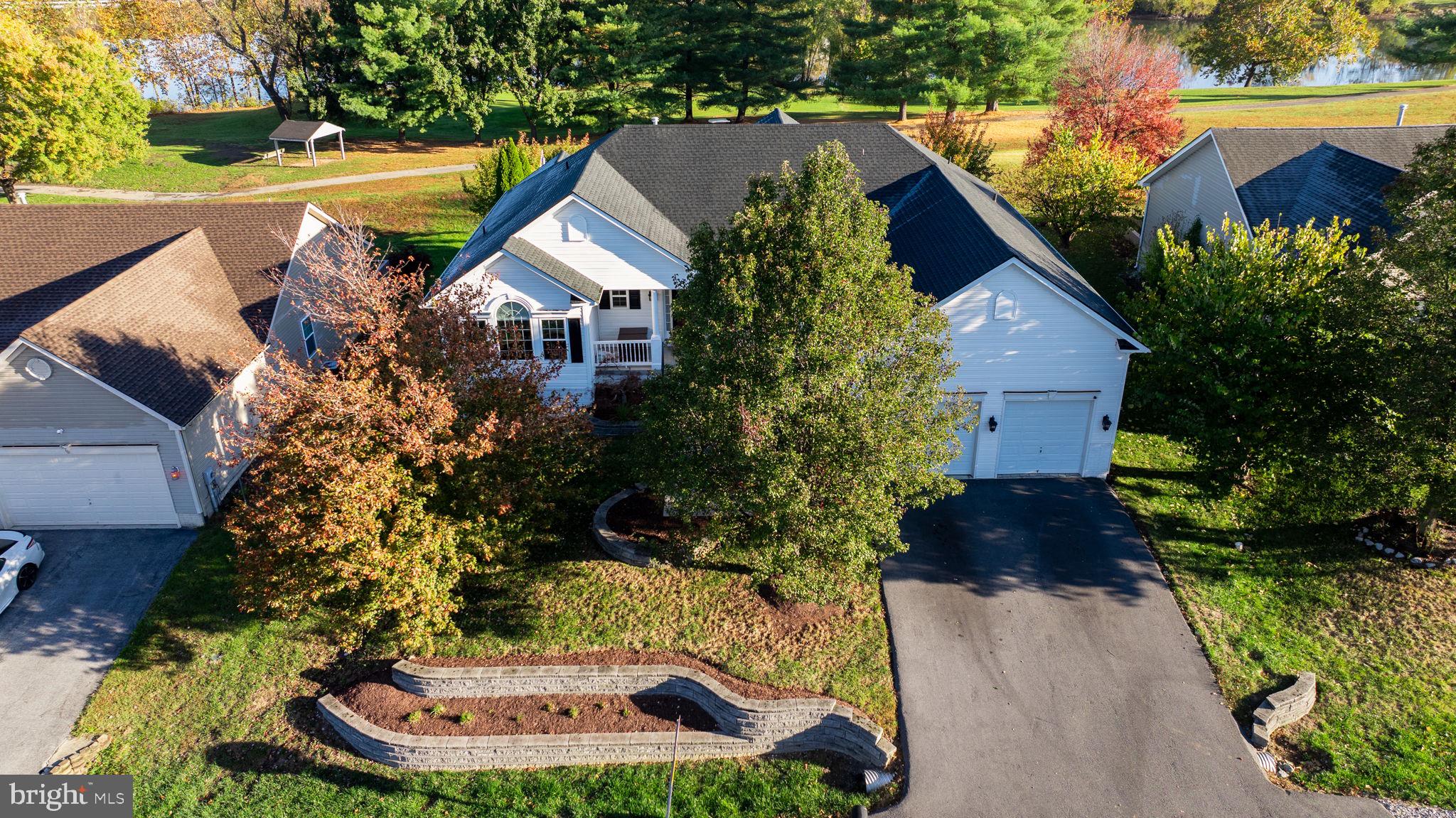 STONEBRIDGE - Residential