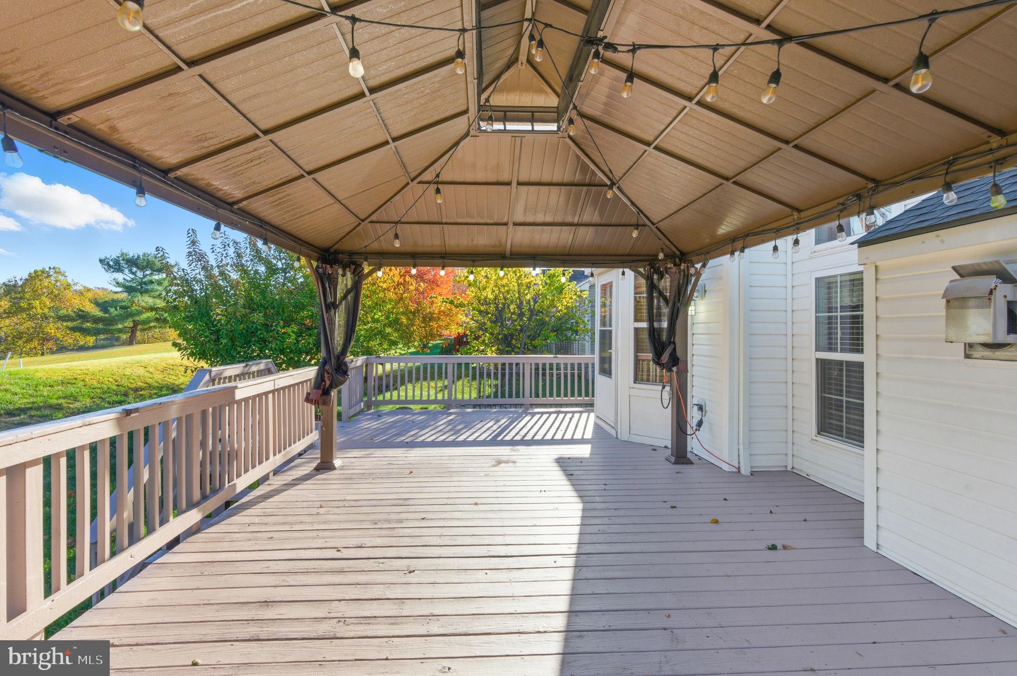 STONEBRIDGE - Residential