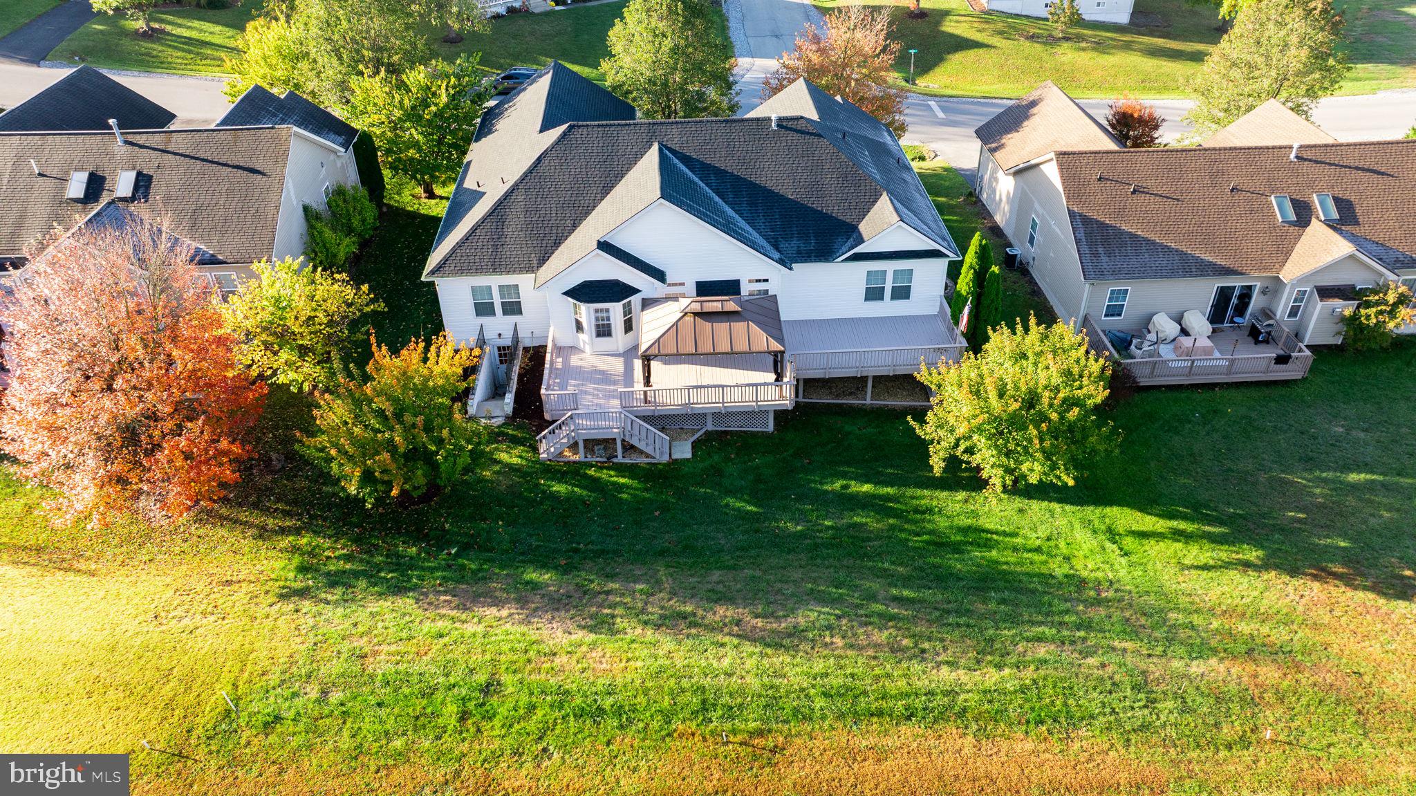 STONEBRIDGE - Residential