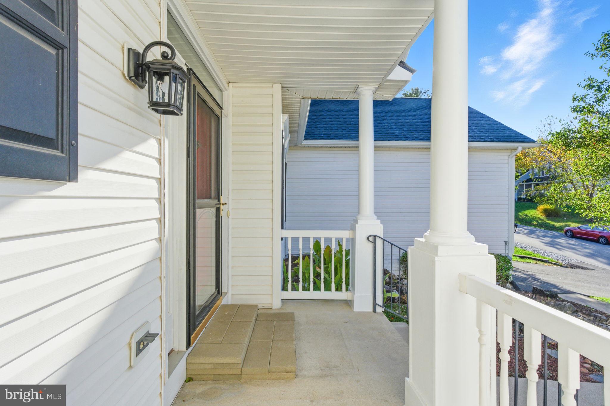 STONEBRIDGE - Residential