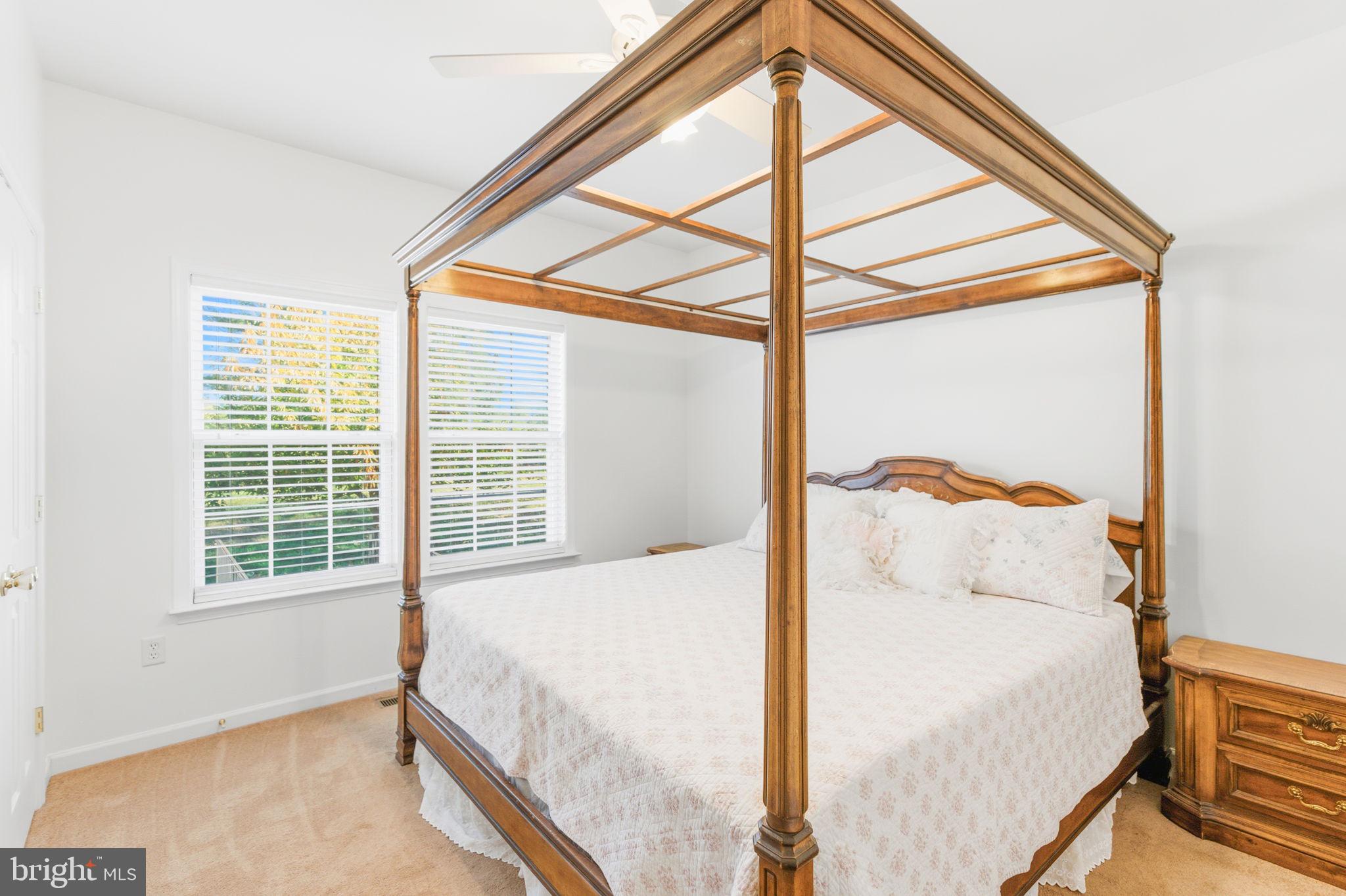 STONEBRIDGE - Residential