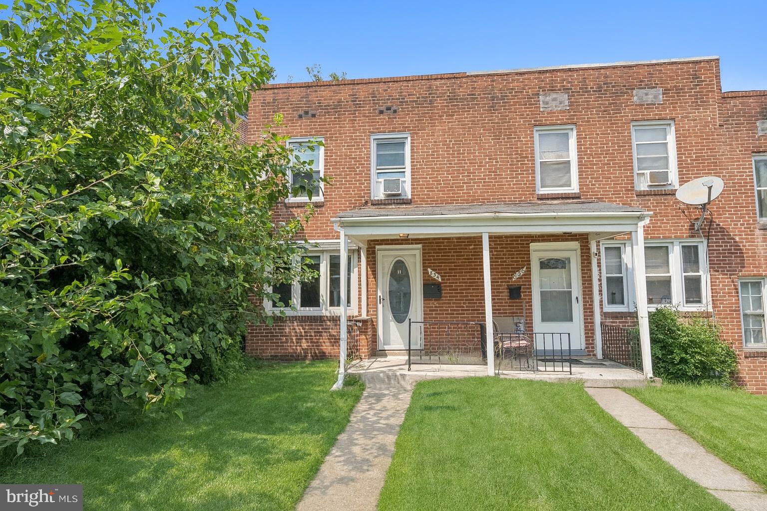 834 GLENWOOD AVENUE