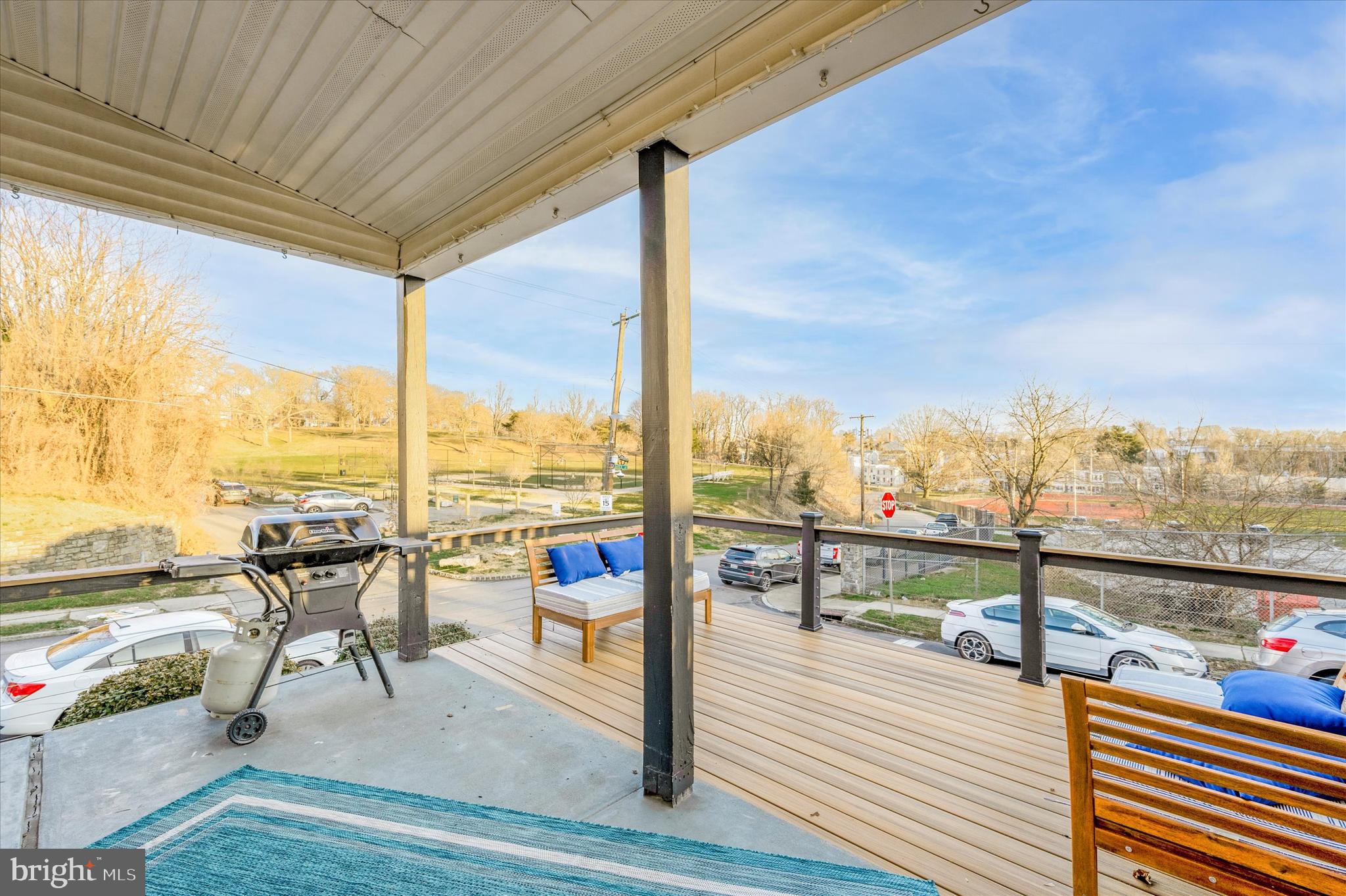 ROXBOROUGH - Residential Lease