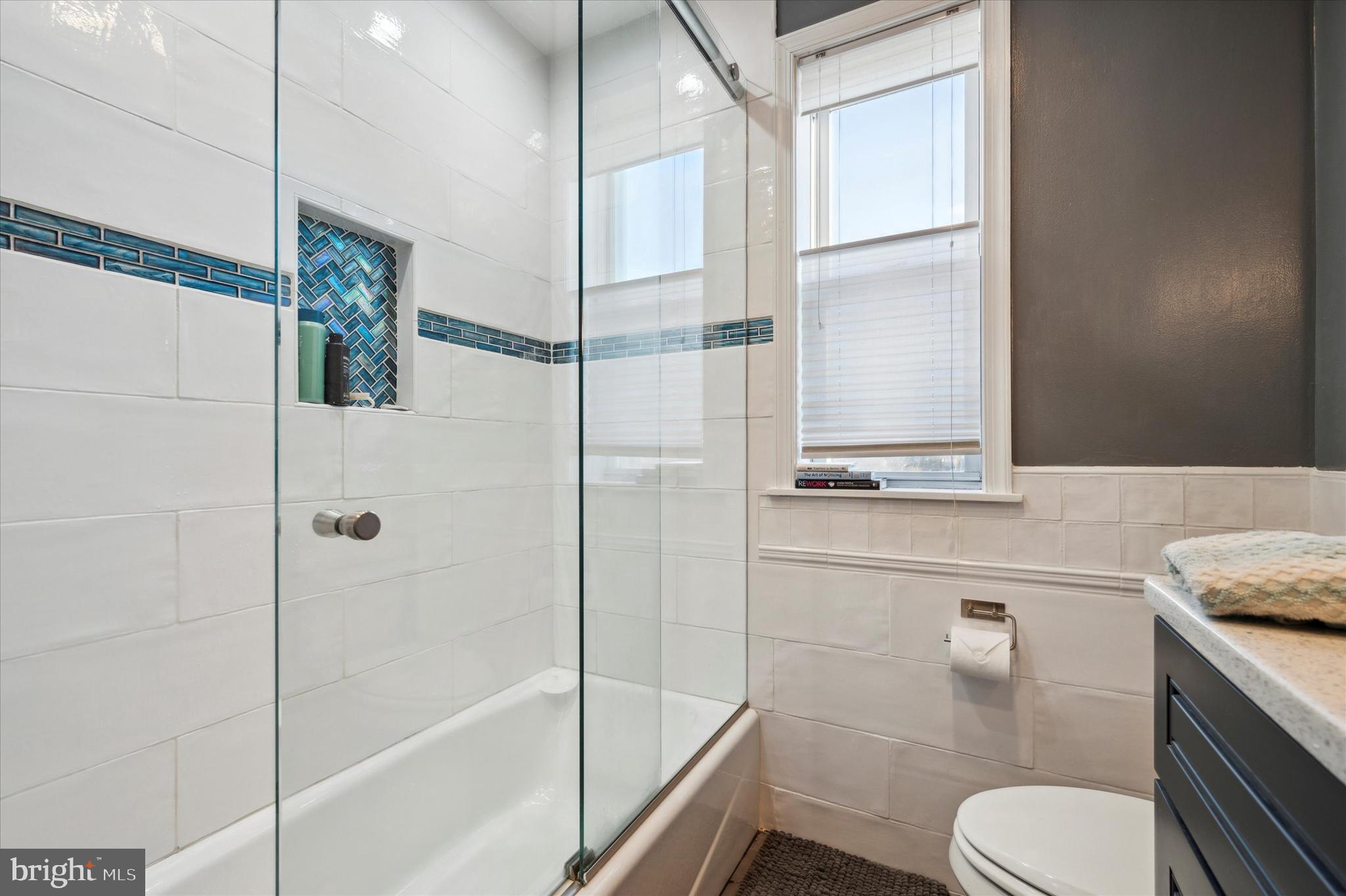 ROXBOROUGH - Residential Lease