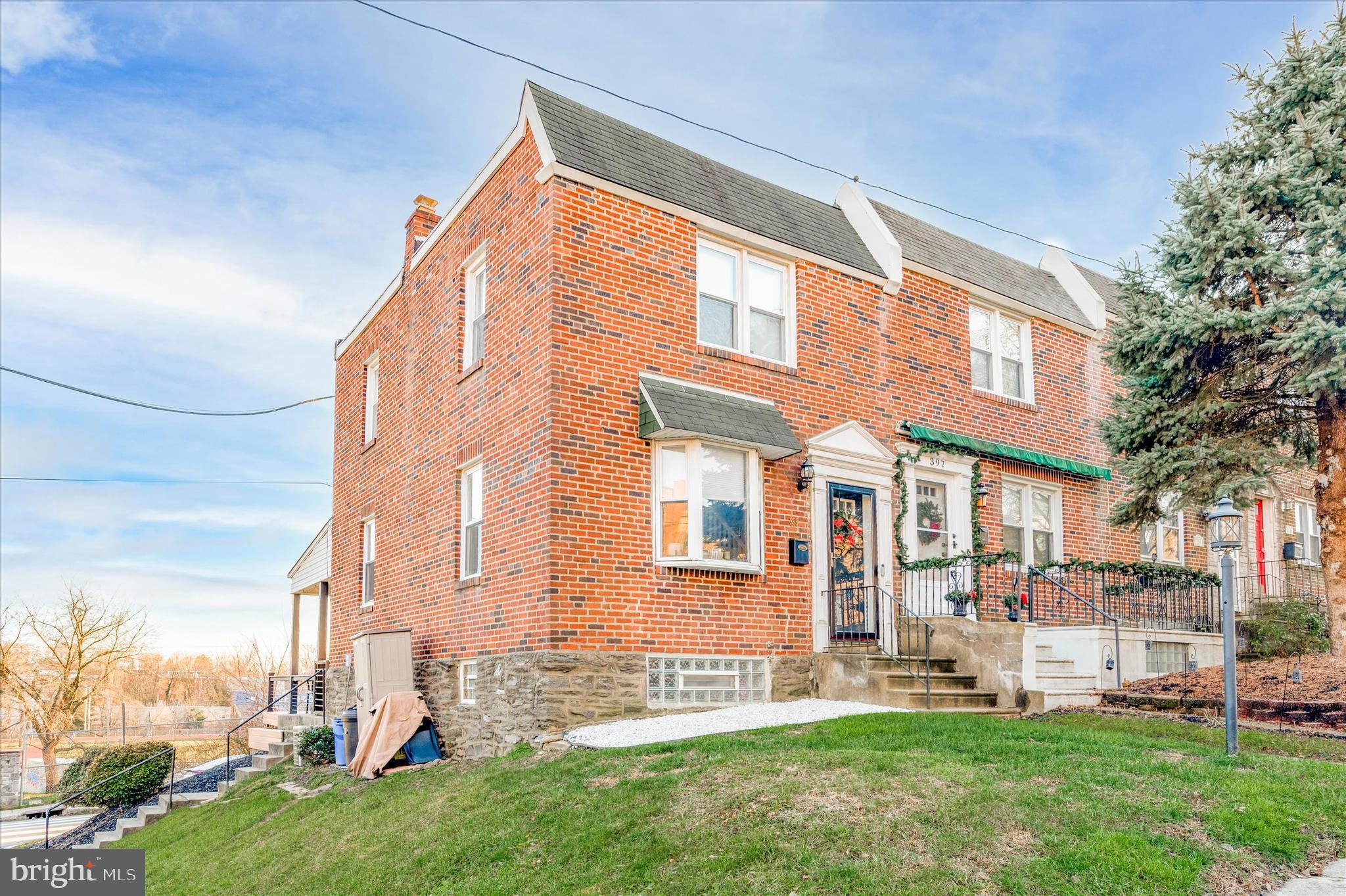 ROXBOROUGH - Residential Lease